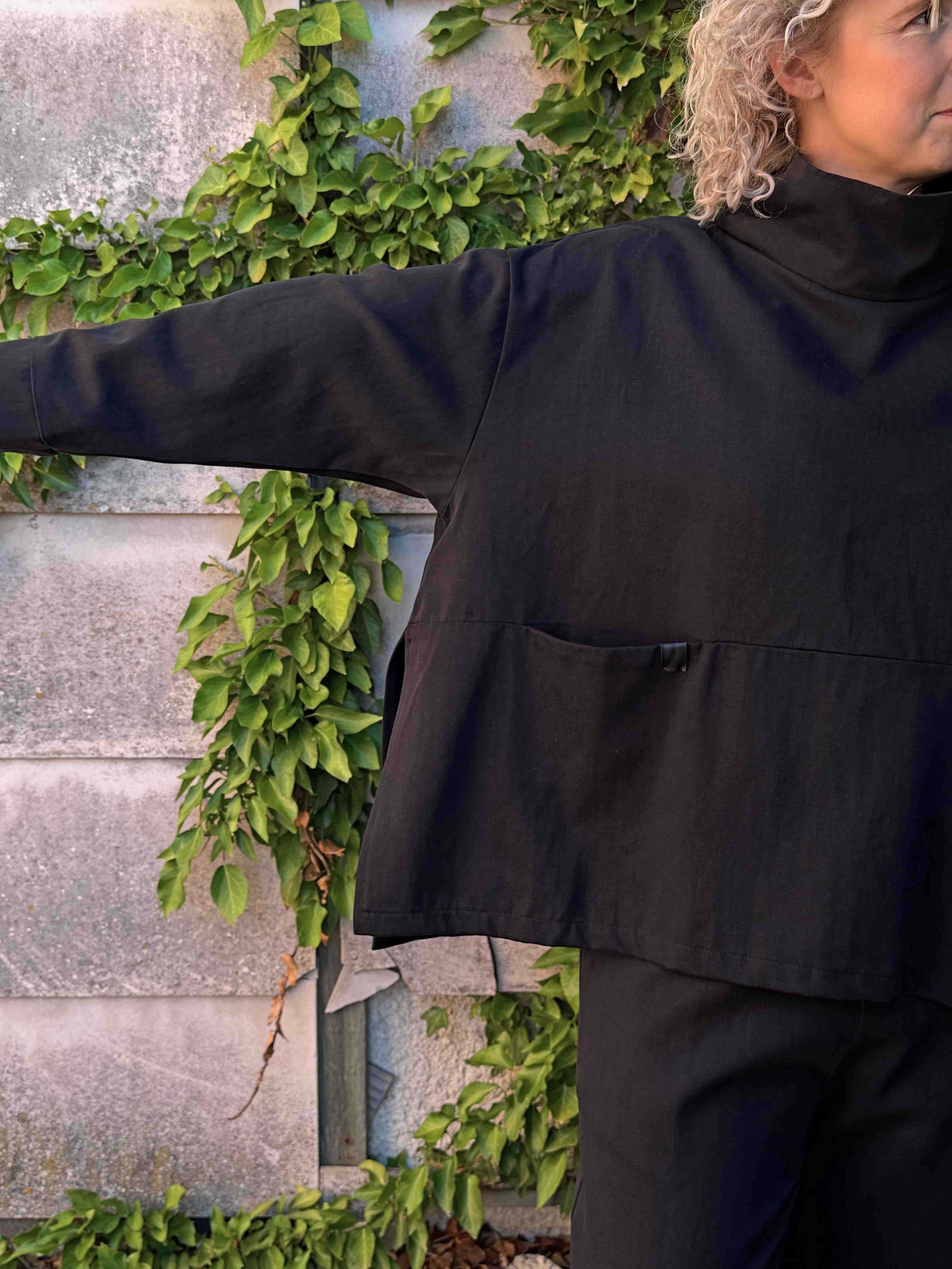 Ancher Blouse Black