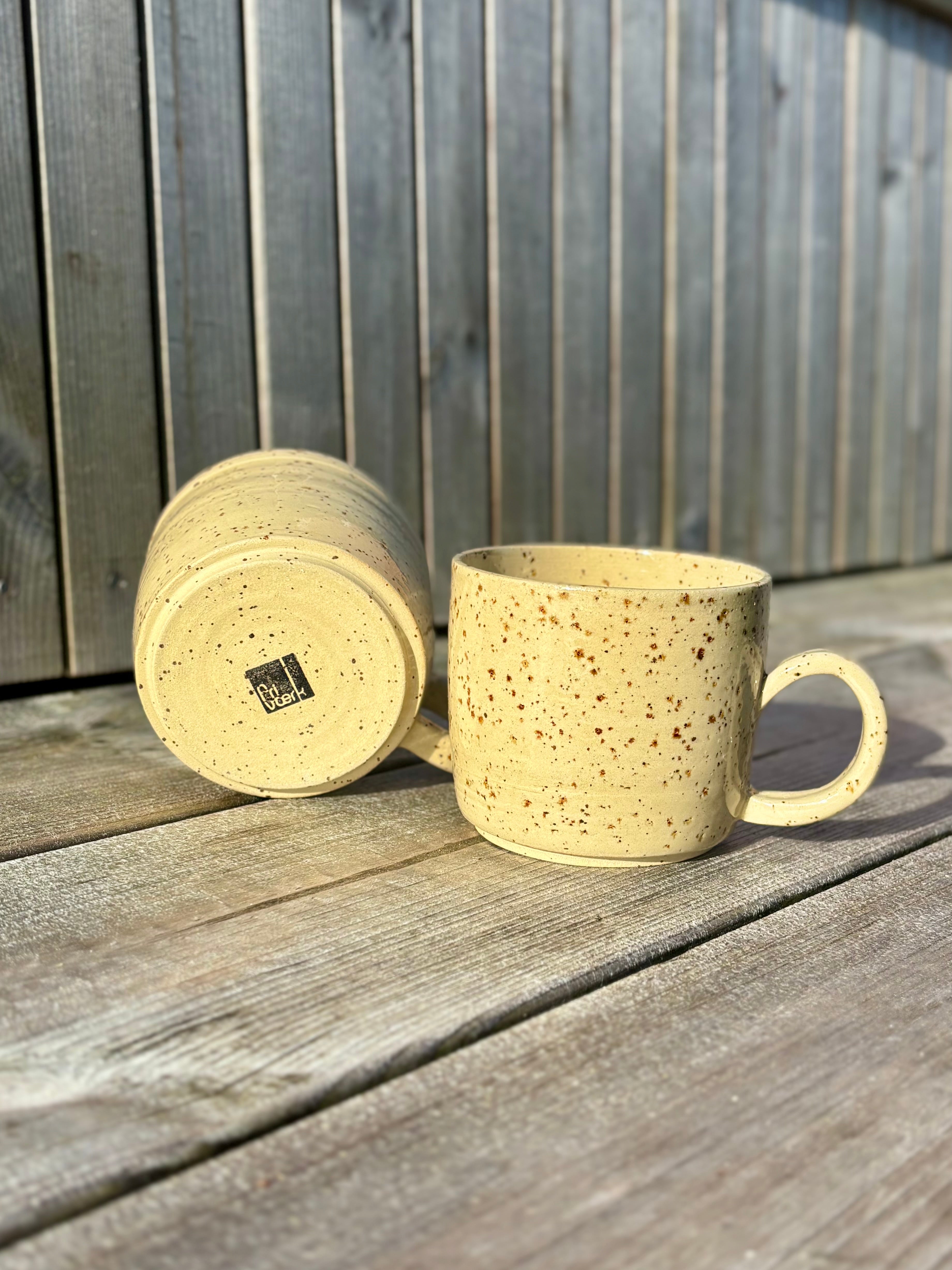 Stor kaffekop m. hank