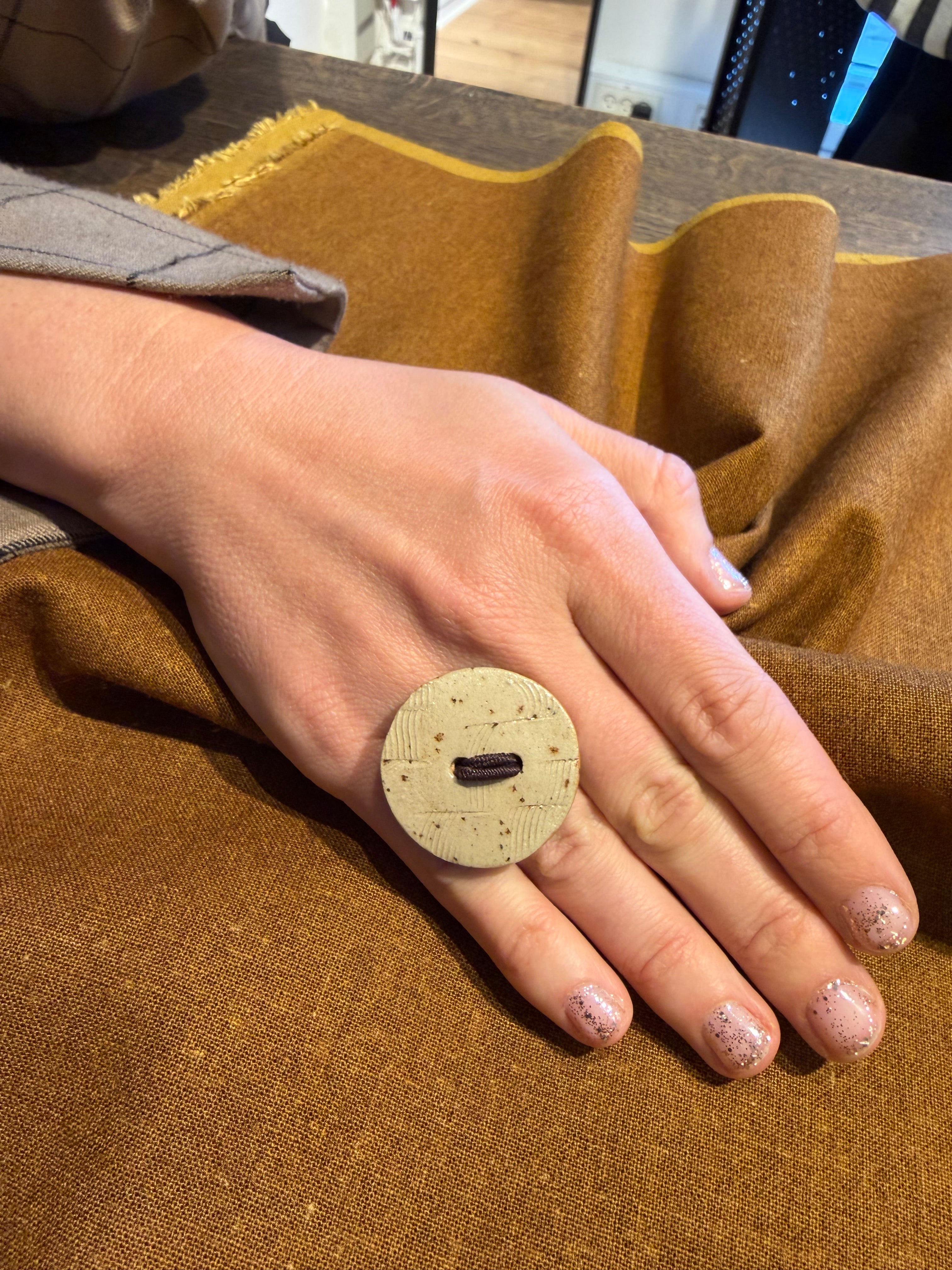 Keramik ring 1