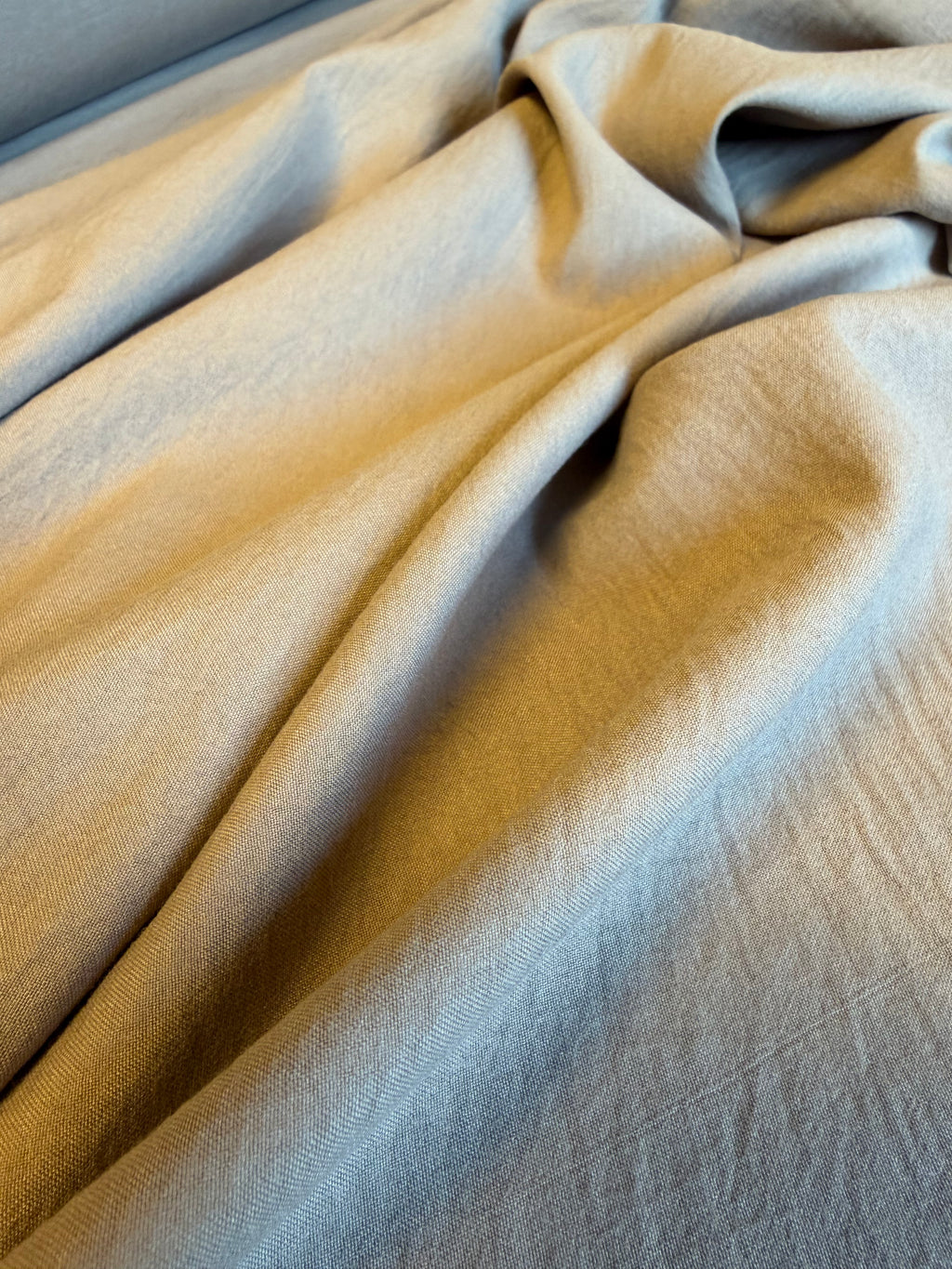 Papillon Cupro Light Brown