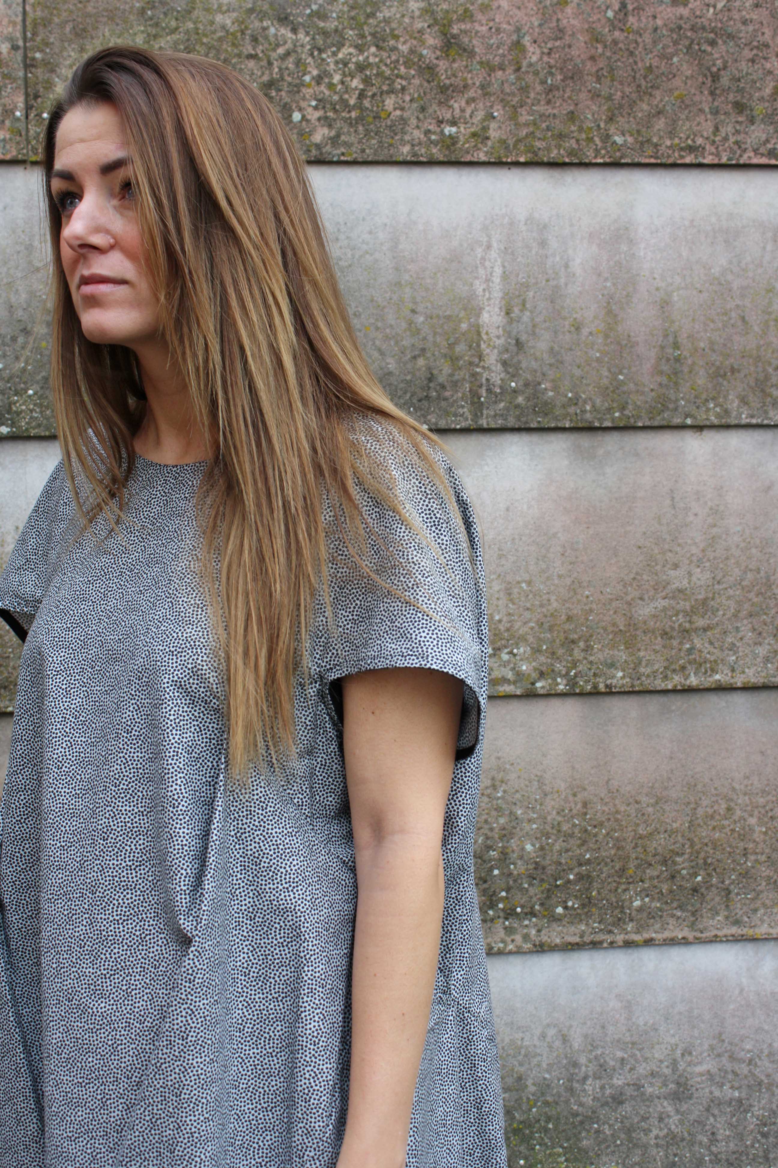 Petra Dress Grey Dot
