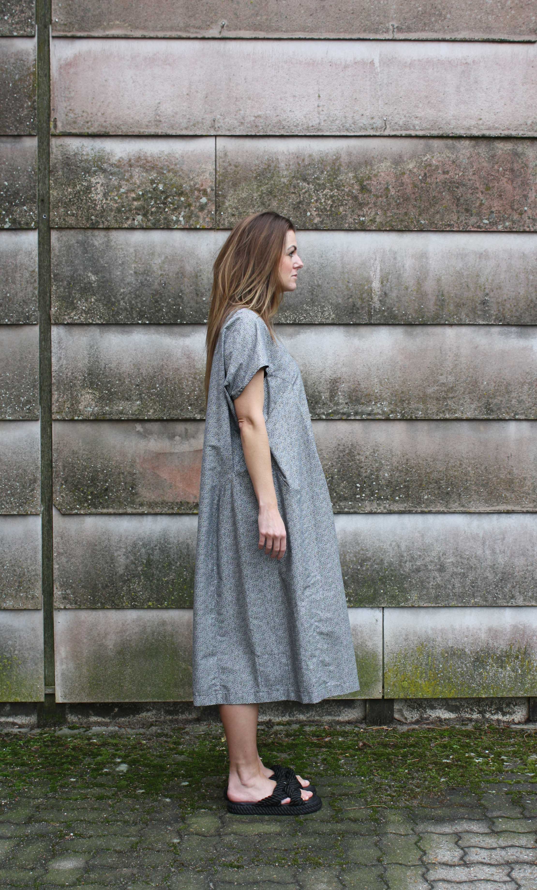 Petra Dress Grey Dot