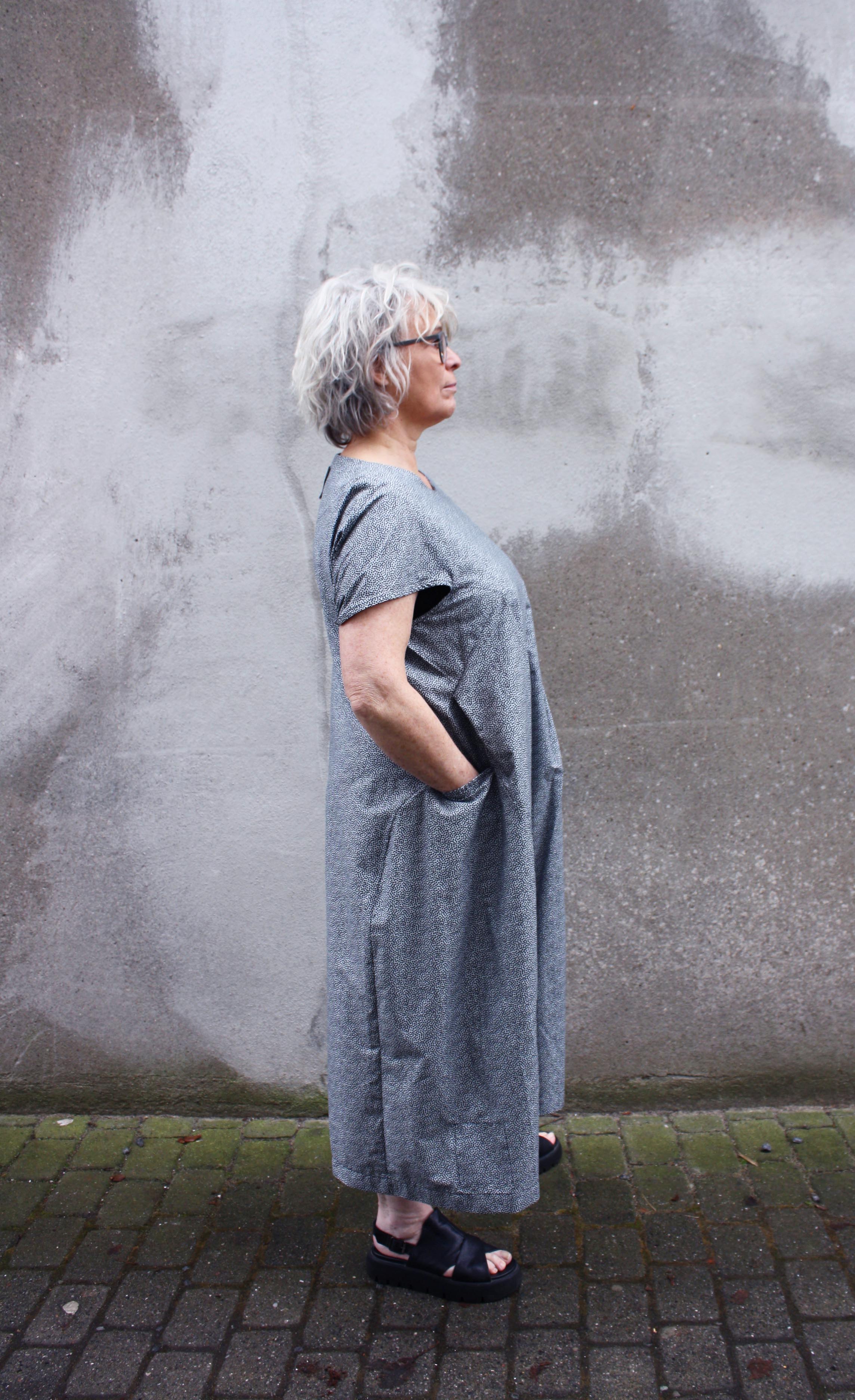 Petra Dress Grey Dot