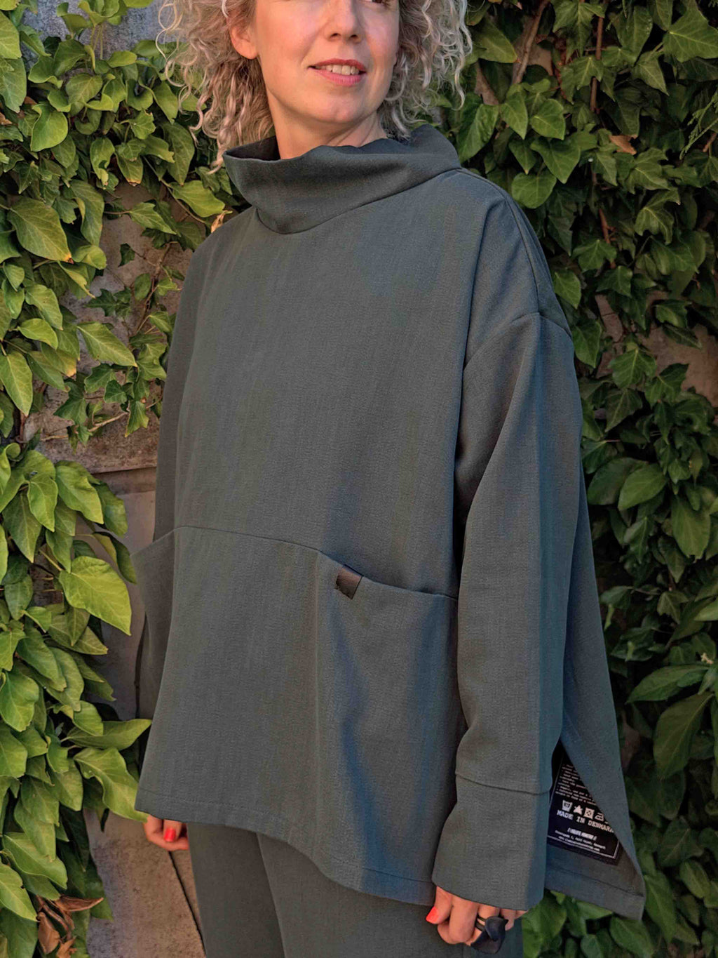 Ancher Blouse Bottle Green