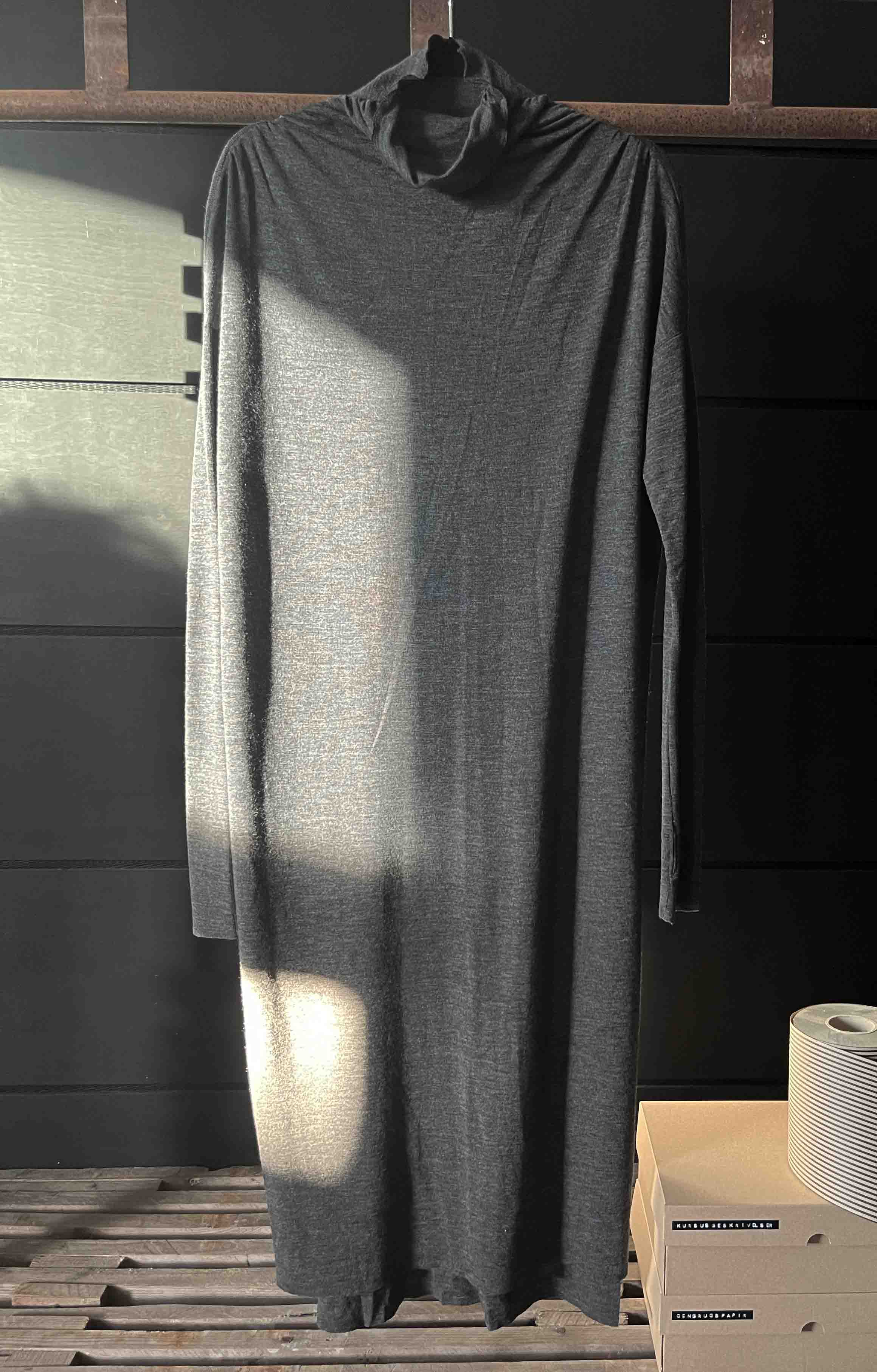 Long Turtle Wool Dress