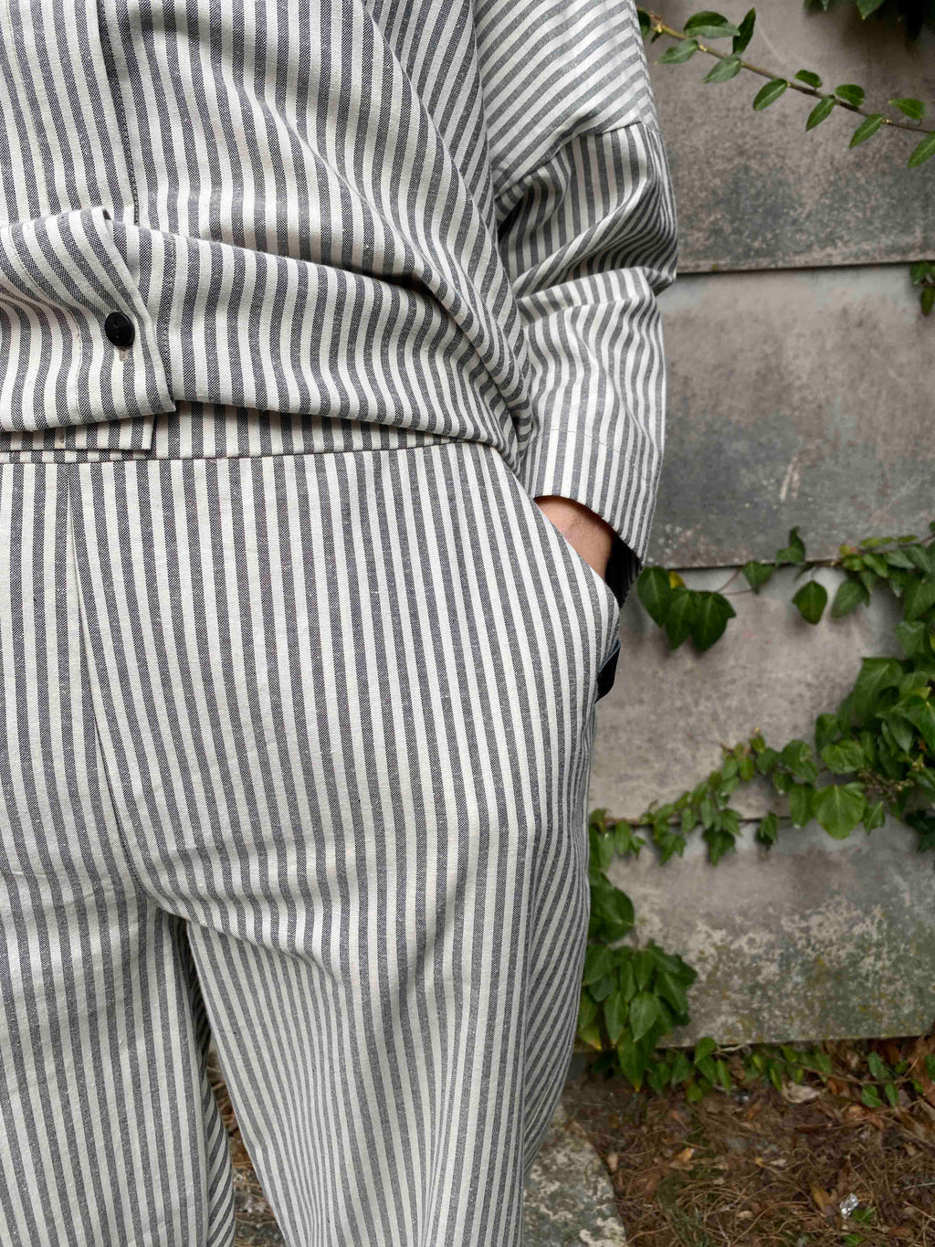 Sole Pants Black/White