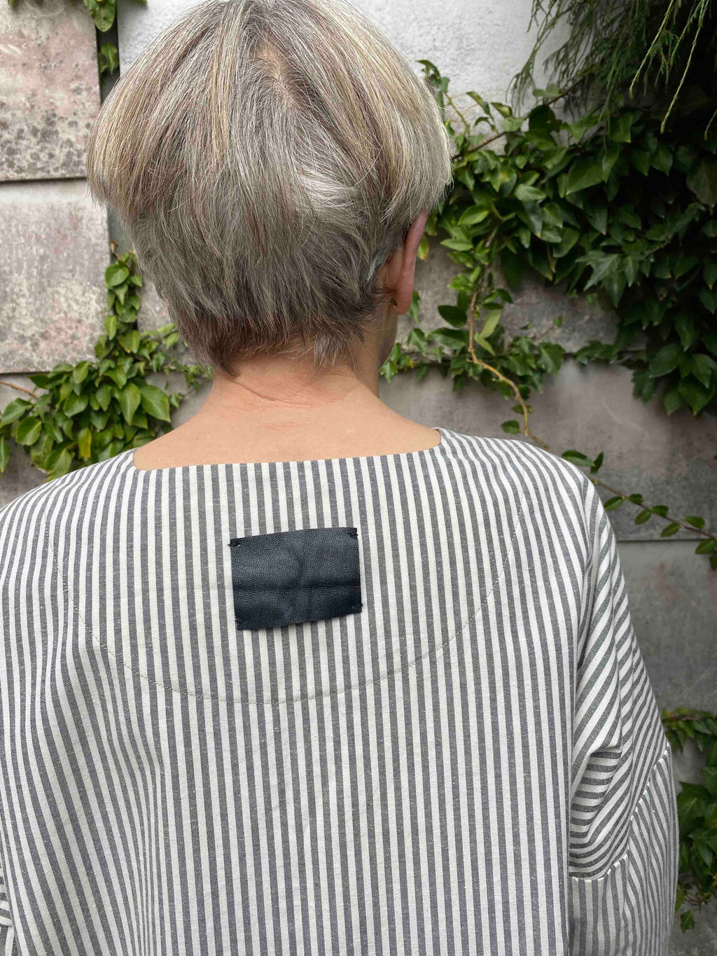 Sole Shirt Black/White