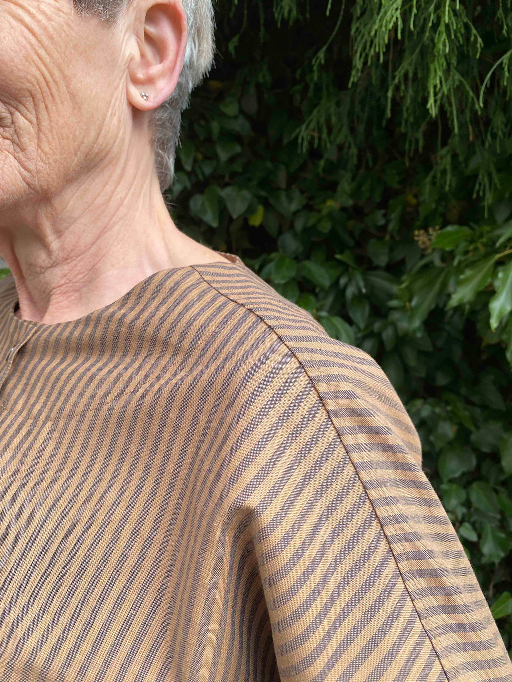 Sole Shirt Black/Brown